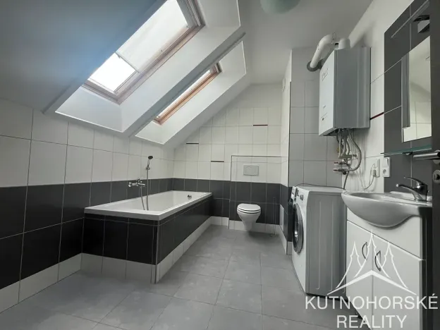 Pronájem bytu 2+kk, Kutná Hora, Na Sioně, 47 m2