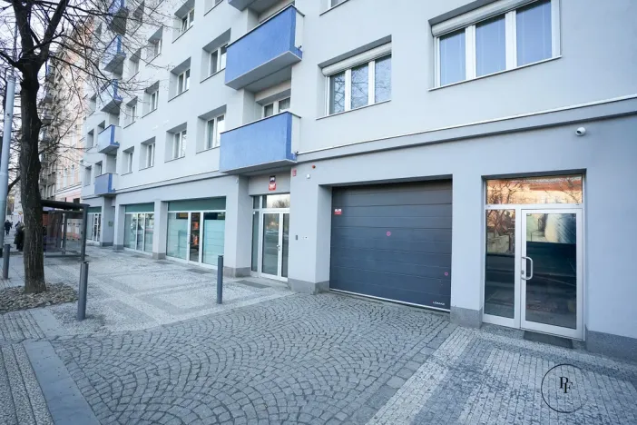 Pronájem obchodního prostoru, Praha - Holešovice, Ortenovo náměstí, 15 m2