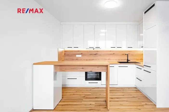 Pronájem bytu 2+kk, Nová Bystřice, Rybní, 41 m2