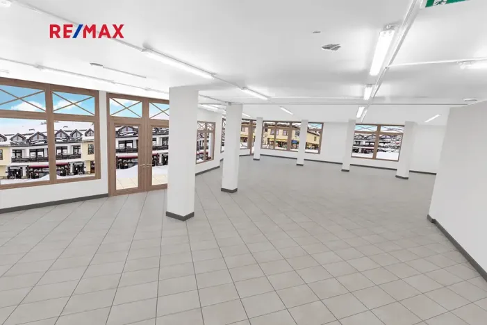 Prodej obchodního prostoru, Harrachov, 283 m2