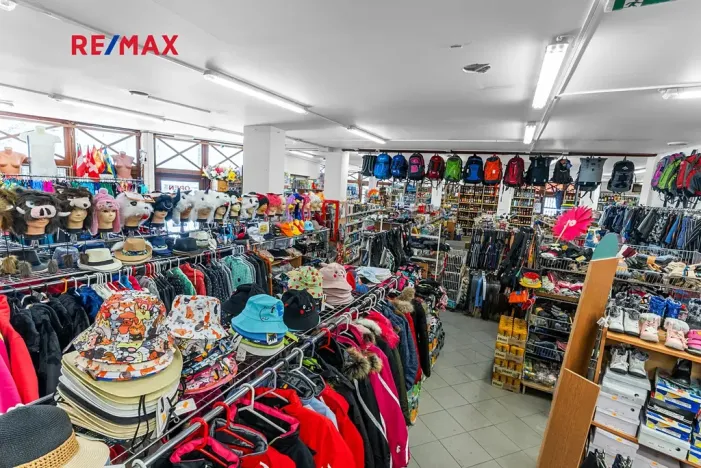 Prodej obchodního prostoru, Harrachov, 283 m2