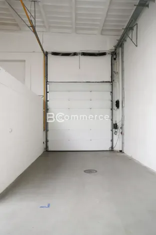 Pronájem skladu, Brno, 1055 m2