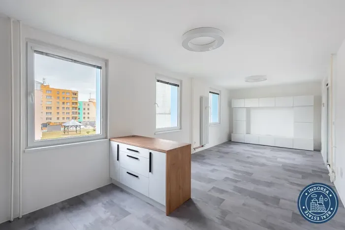 Pronájem bytu 3+kk, Jindřichův Hradec, Kosmonautů, 73 m2