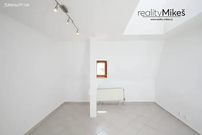 Pronájem bytu 2+1, Liberec, Pražská, 68 m2