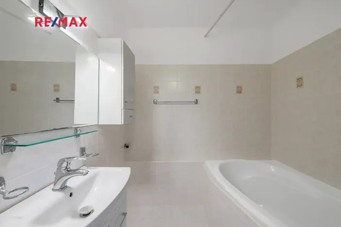 Prodej bytu 3+kk, Praha - Stodůlky, Petržílkova, 76 m2