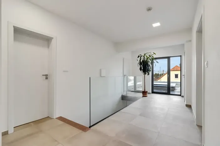 Prodej rodinného domu, Rudná, Dvořákova, 302 m2