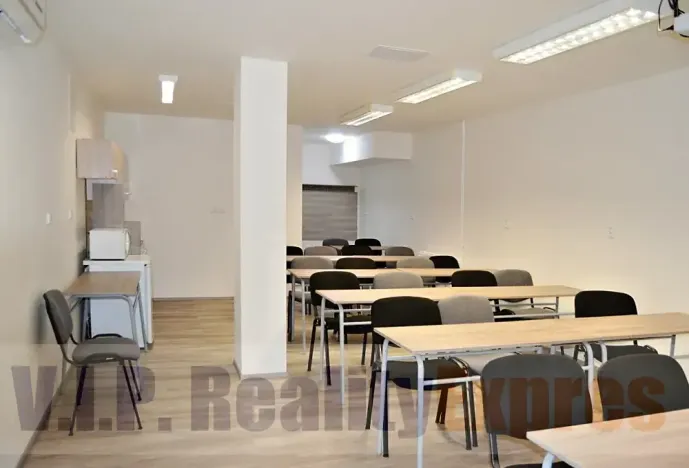 Prodej obchodního prostoru, Praha - Střížkov, Bohušovická, 259 m2