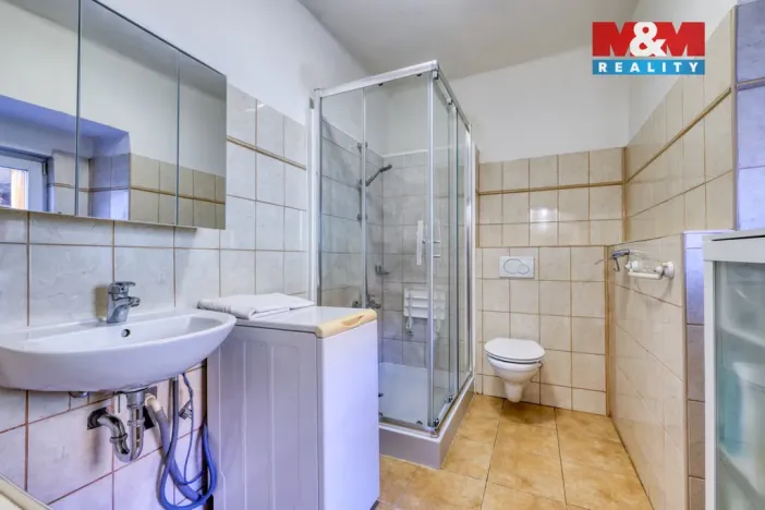 Prodej rodinného domu, Dobřany, Stromořadí, 86 m2