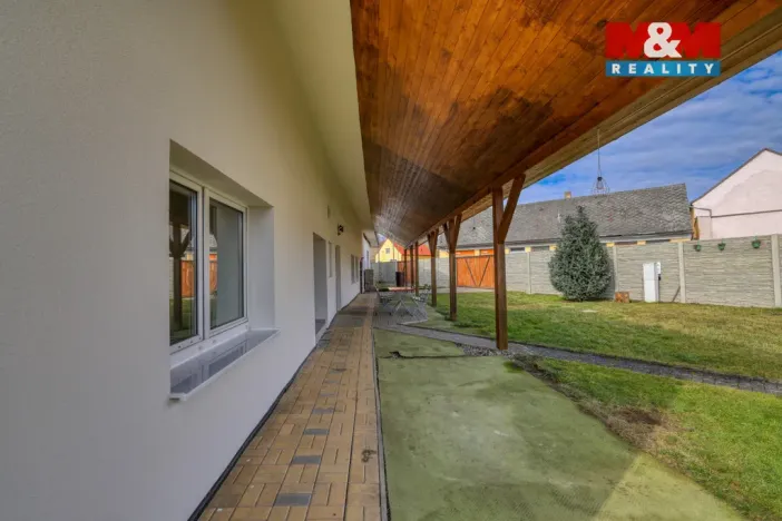 Prodej rodinného domu, Mladý Smolivec, 218 m2