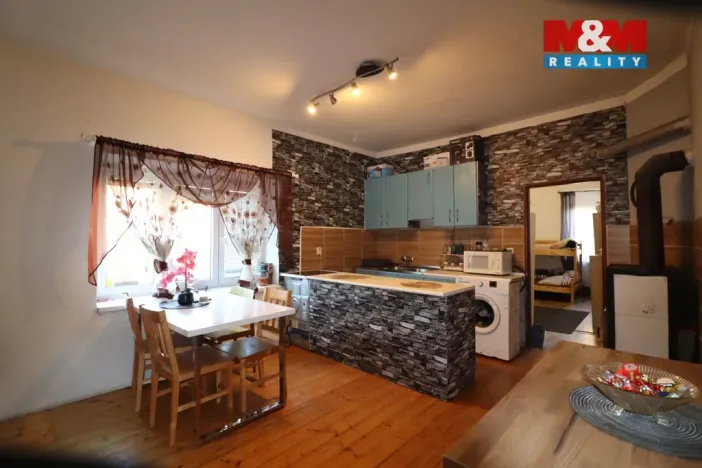 Prodej rodinného domu, Libořice, 200 m2