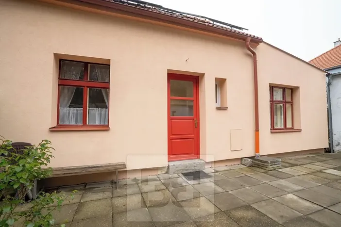 Pronájem bytu 2+kk, Praha - Hloubětín, Hostavická, 35 m2