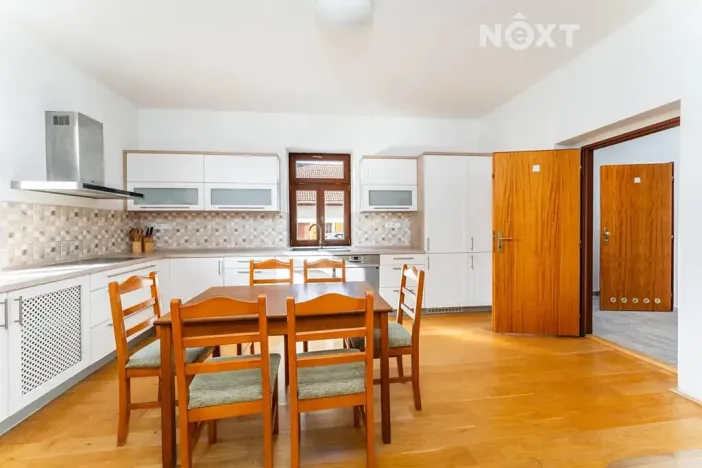 Prodej rodinného domu, Březno, 380 m2