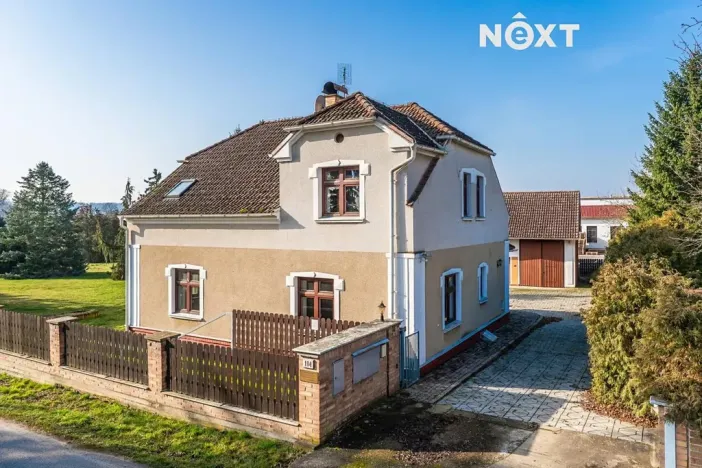 Prodej rodinného domu, Březno, 380 m2