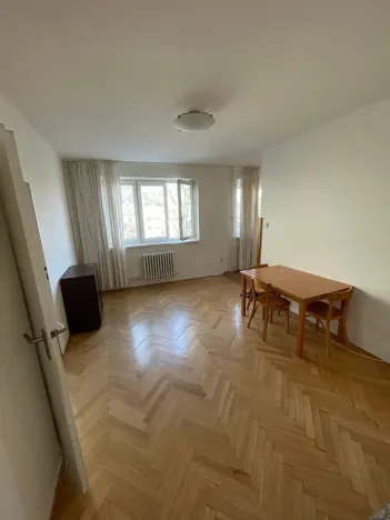Pronájem bytu 2+kk, Praha - Vinohrady, Pod Rapidem, 47 m2