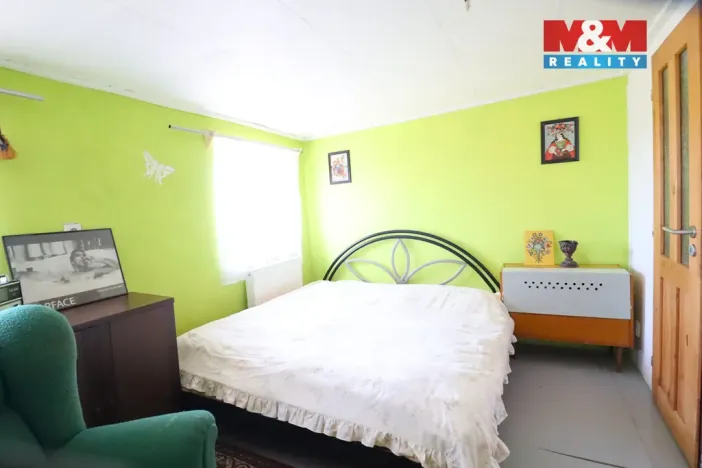 Prodej rodinného domu, Žalany - Černčice, 240 m2