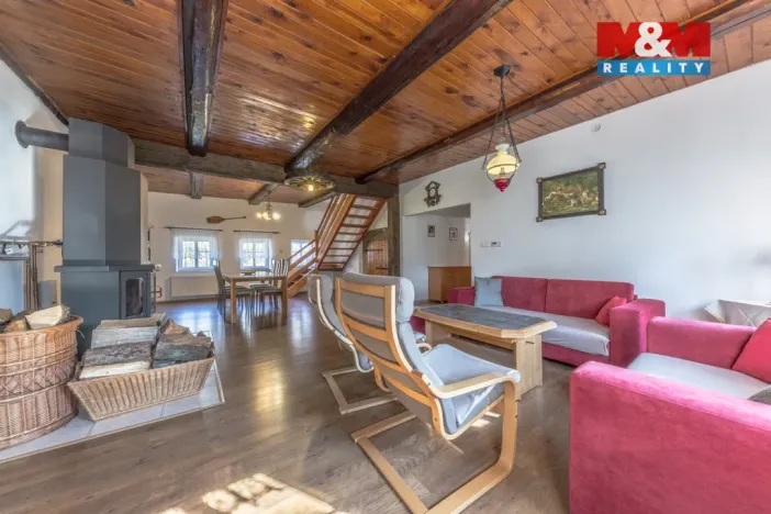 Prodej chalupy, Chřibská - Dolní Chřibská, 250 m2