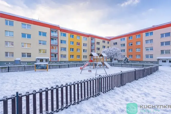 Prodej bytu 2+kk, Osek, Hornická, 43 m2