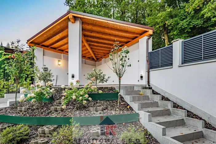 Pronájem bytu 4+kk, Praha - Komořany, Pod lesem, 127 m2