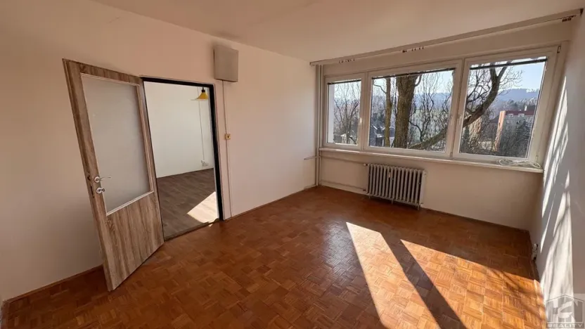 Pronájem bytu 2+1, Jablonec nad Nisou, Budovatelů, 58 m2