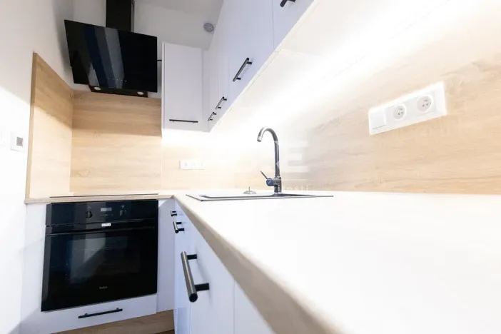 Pronájem bytu 2+kk, Ostrava - Mariánské Hory, 46 m2