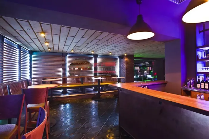 Prodej komerční nemovitosti, Veselí nad Lužnicí, náměstí T. G. Masaryka, 1037 m2