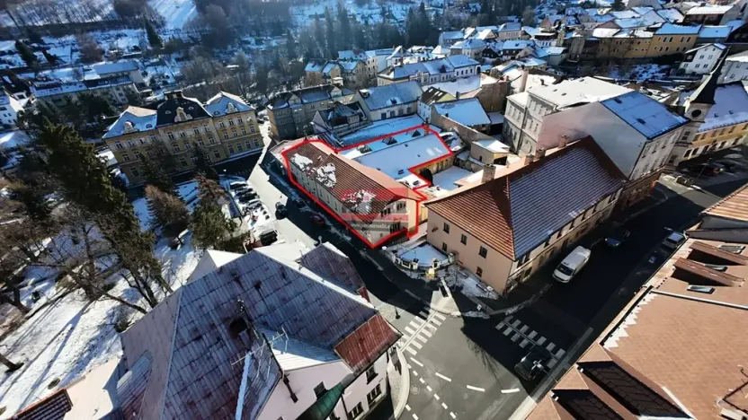 Prodej podílu obchodního prostoru, Vimperk, 920 m2