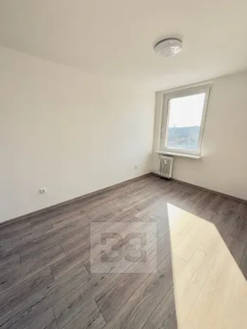 Pronájem bytu 2+1, Kladno, Čs. armády, 57 m2