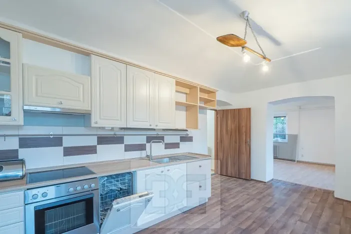 Pronájem bytu 3+1, Tuchoměřice, 70 m2