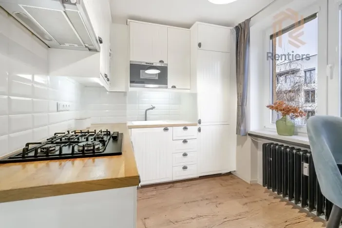 Pronájem bytu 2+1, Praha - Kobylisy, Březiněveská, 69 m2