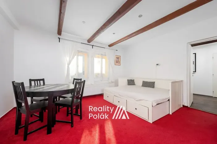 Pronájem bytu 1+1, Liberec, nám. Dr. E. Beneše, 37 m2