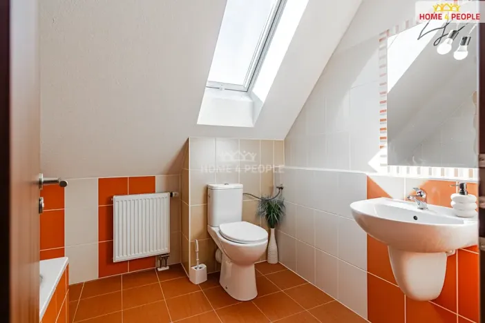 Prodej rodinného domu, Pomezí nad Ohří, Tůně, 115 m2