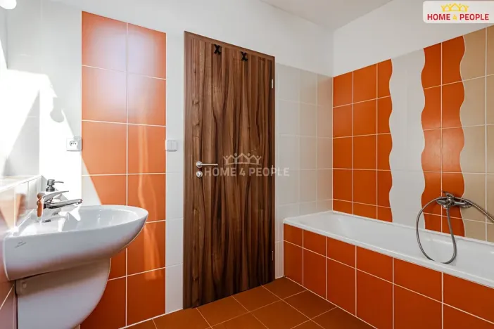 Prodej rodinného domu, Pomezí nad Ohří, Tůně, 115 m2