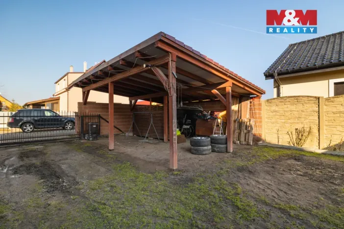 Prodej rodinného domu, Kosořice, 195 m2