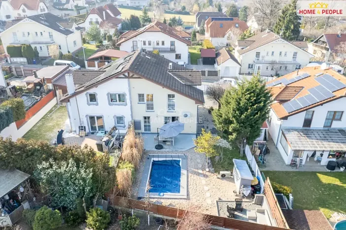 Prodej rodinného domu, Jesenice, Šeříková, 110 m2