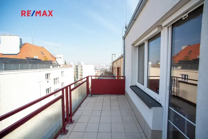 Prodej bytu 3+kk, Praha - Nusle, Zdaru, 64 m2