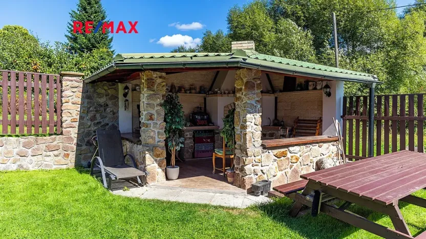 Prodej rodinného domu, Nový Oldřichov, 265 m2