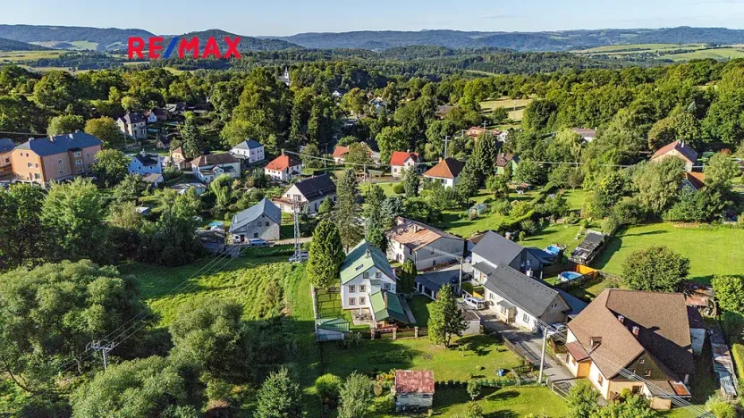 Prodej rodinného domu, Nový Oldřichov, 265 m2