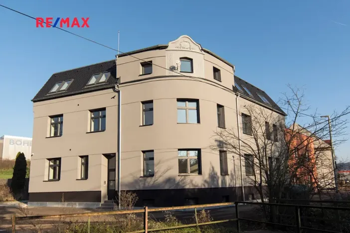 Pronájem bytu 2+kk, Ústí nad Labem, náměstí Prokopa Velikého, 49 m2