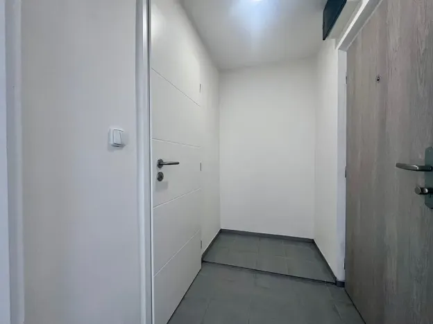 Pronájem bytu 1+kk, Kladno, Vodárenská, 32 m2