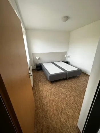 Pronájem bytu 2+kk, Praha - Smíchov, Křížová, 35 m2