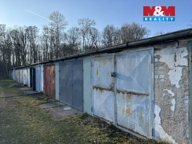 Pronájem garáže, Pardubice - Popkovice, 18 m2