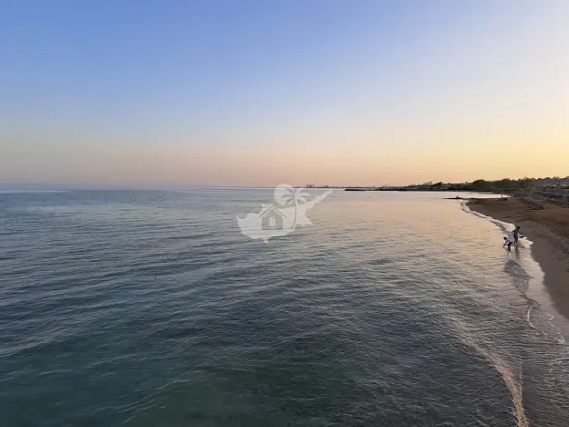 Prodej bytu 2+1, Trikomo, Kypr, 90 m2