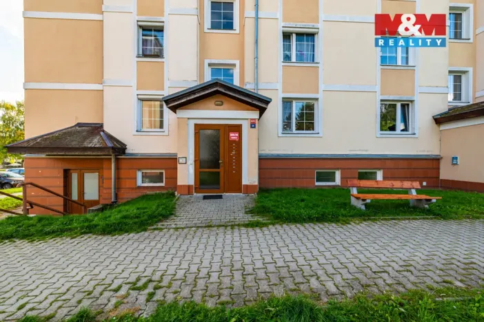 Pronájem bytu 2+kk, Mariánské Lázně - Úšovice, Kubelíkova, 47 m2