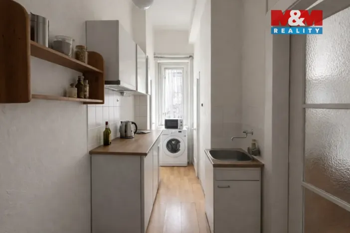 Prodej bytu 1+kk, Praha - Nusle, U družstev, 29 m2