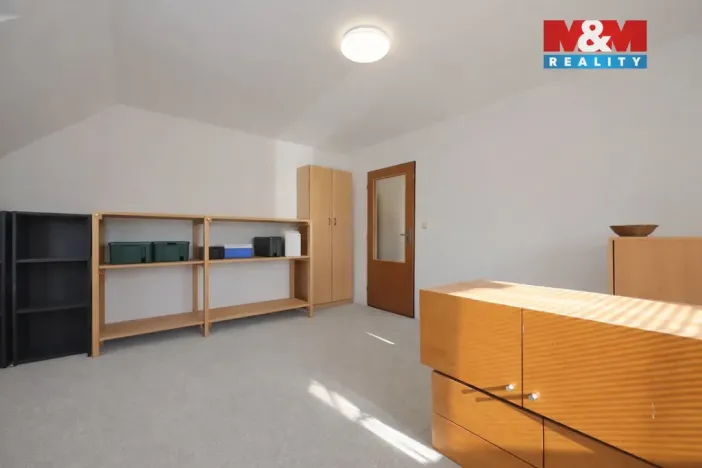 Prodej rodinného domu, Stáj, 250 m2