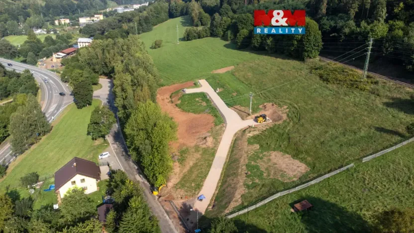 Prodej pozemku pro bydlení, Trutnov, 2394 m2