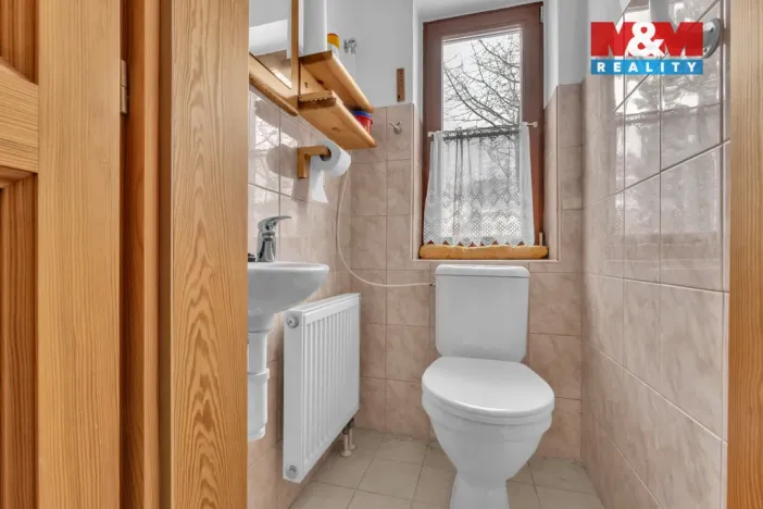 Pronájem rodinného domu, Pecka, 88 m2