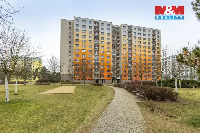 Prodej bytu 2+1, Pardubice - Studánka, Luďka Matury, 74 m2