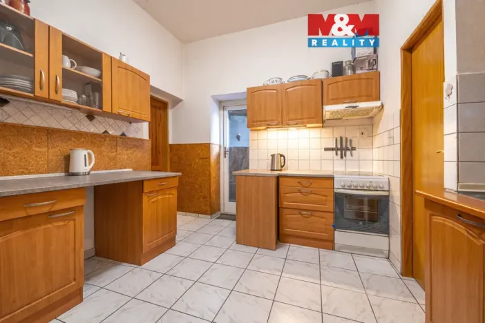 Prodej bytu 4+1, Nový Bor - Arnultovice, Gen. Svobody, 97 m2