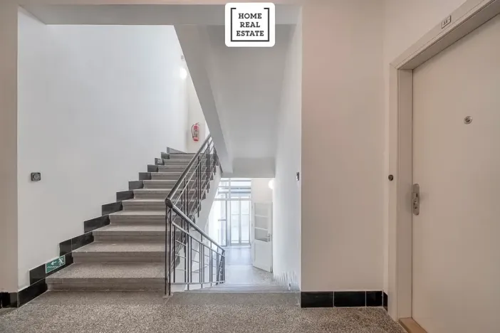 Prodej bytu 2+kk, Praha - Strašnice, Černokostelecká, 40 m2